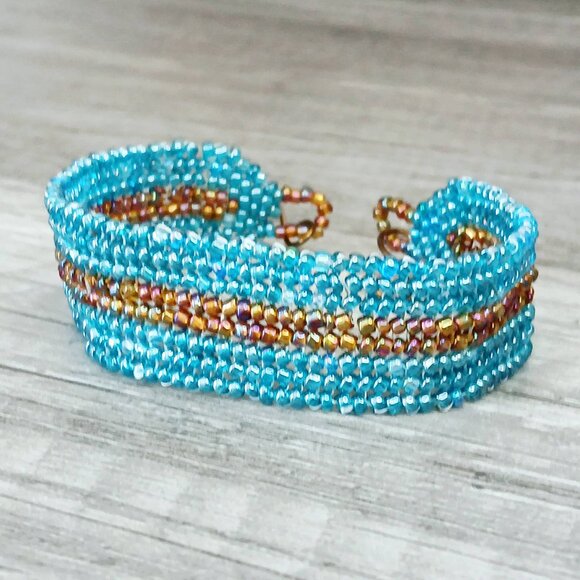Blue & Brown Flat Herringbone Beaded Bracelet, 7.25" - Picture 2 of 4